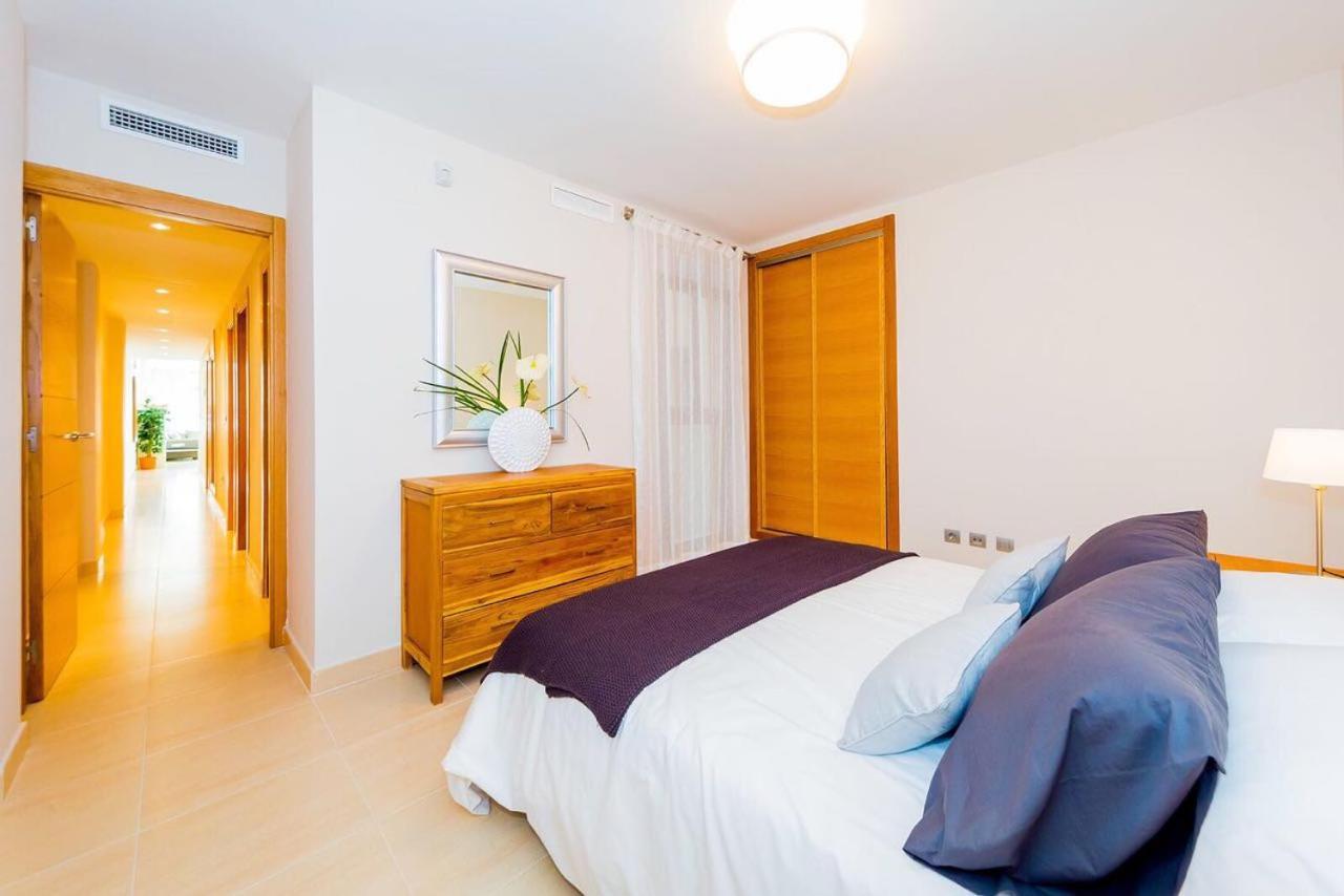 Шикарная Квартира На Первой Линии -Luxury Apartment On The First Line Sea Torrevieja Exterior foto